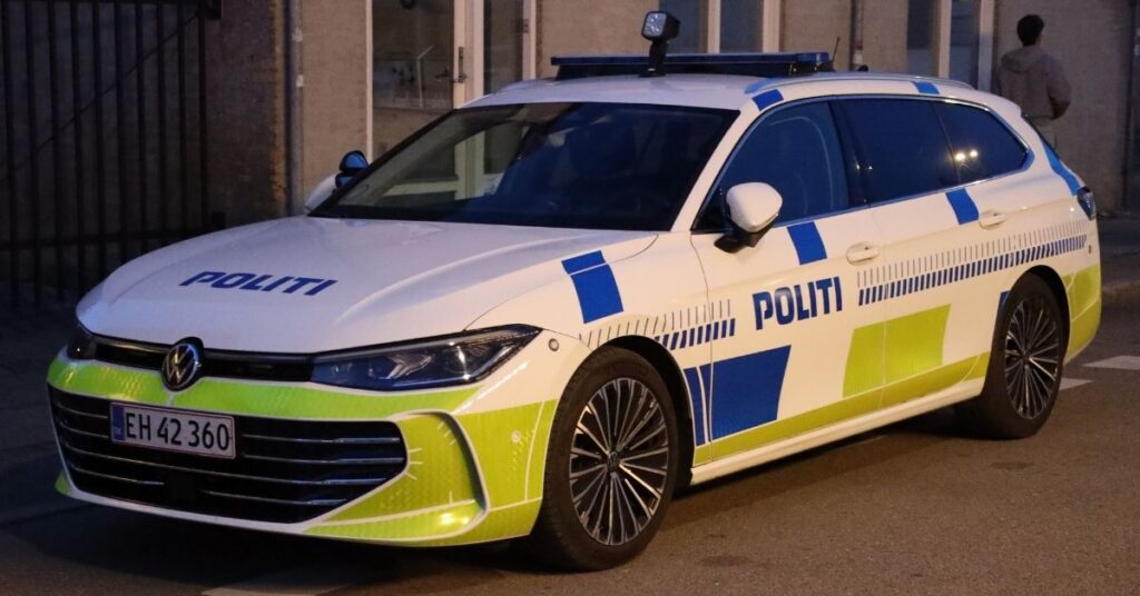 Frontalt sammenstød i morgentrafikken ved Tvis